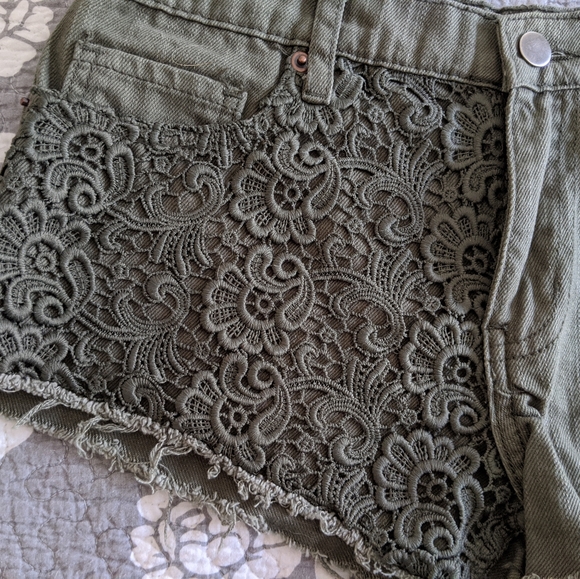 NWT!! Olive Lace Shorts - Picture 2 of 7